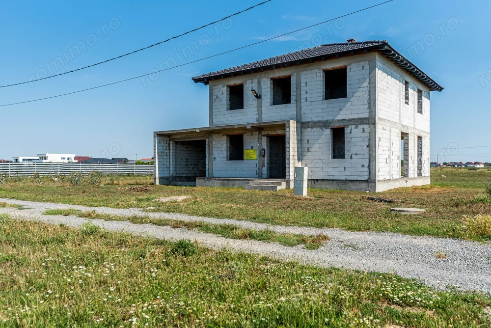 Vilă cu 5 camere | teren 1000 mp | cartier San Paolo (lângă Westfield)