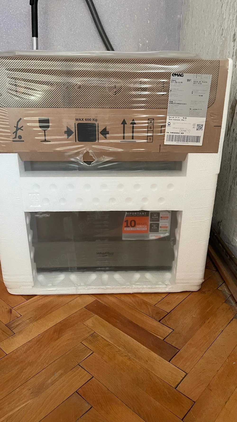 Cuptor Încorporabil WHIRLPOOL, Electric, 73l, Autocurațare Catalitică, NOU