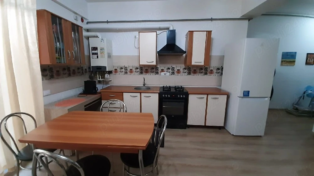 Inchiriez studio