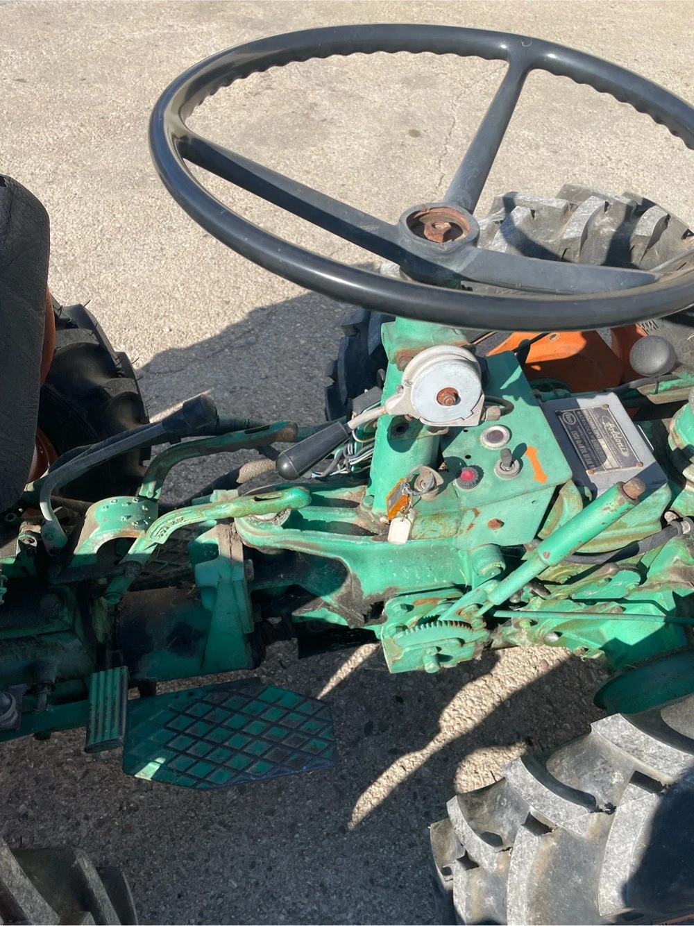 tractoras goldoni