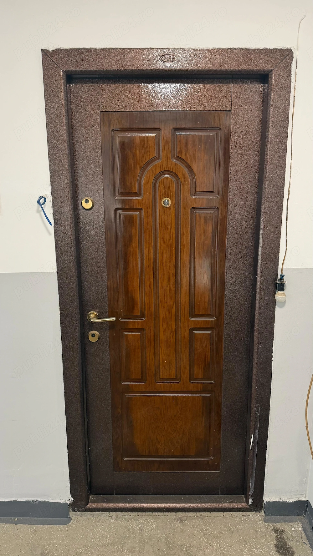 Apartament cu 2 camere de vanzare in Borsa Maramures 