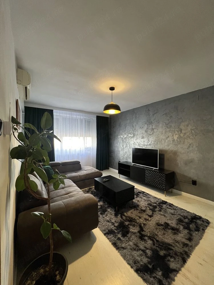 Apartament cu 3 camere, zona Circumvalatiunii