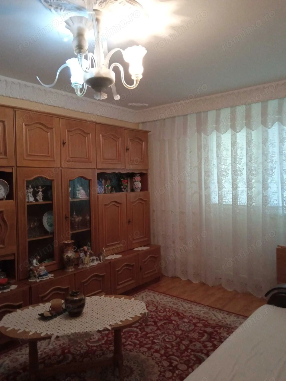 🏡 Apartament decomandat cu 2 camere, complet mobilat și utilat – Micro 18