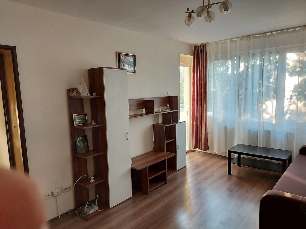 Inchiriez apartament 3 camere, 62 mp, mobilat si utilat, Auchan Crangasi