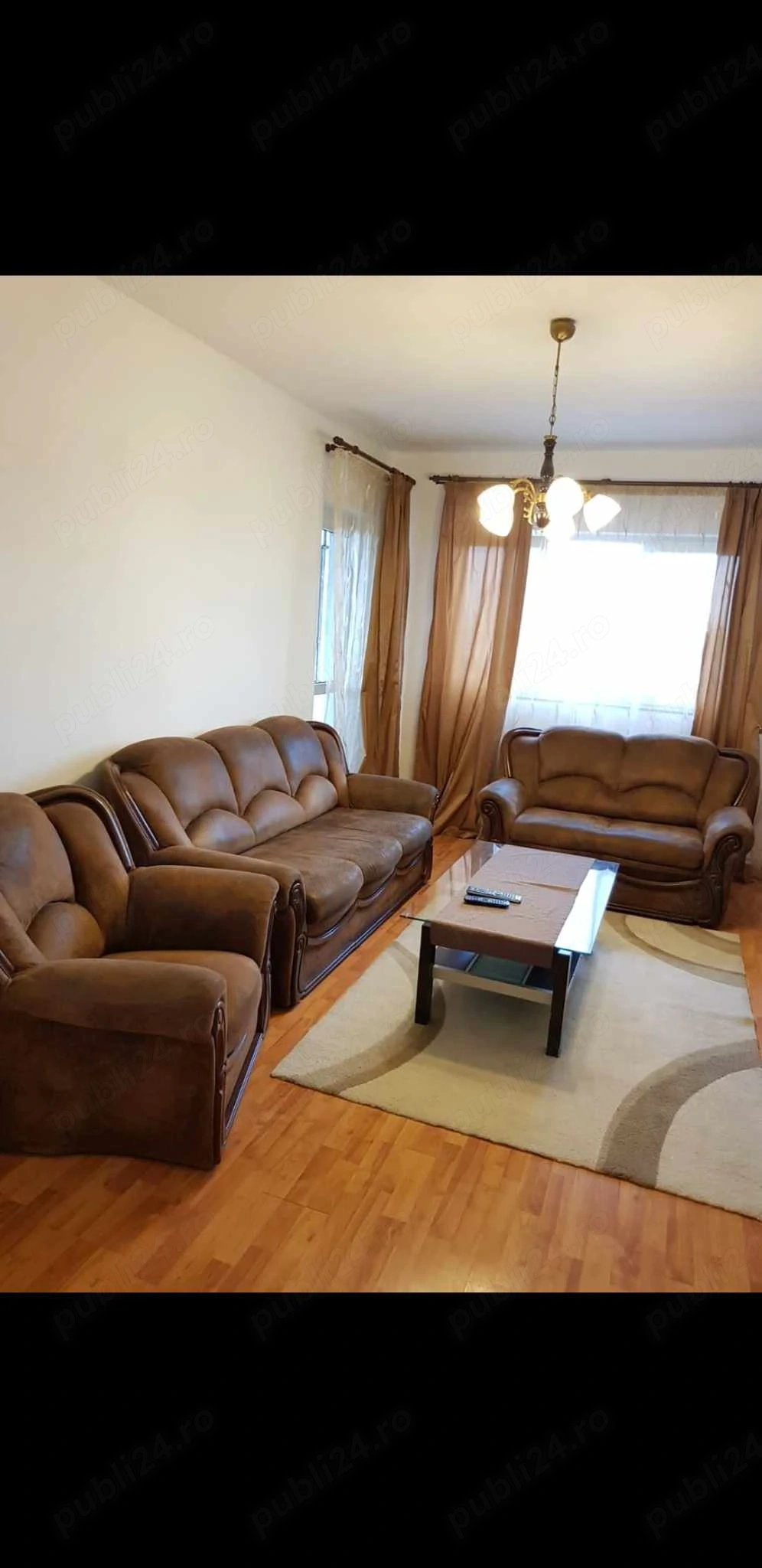 Apartament cu 3 camere de vanzare