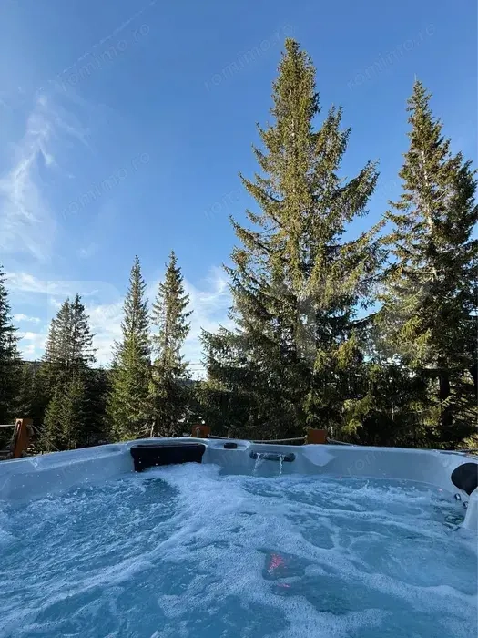 Cabana moderna A-Frame, jacuzzi, regim hotelier