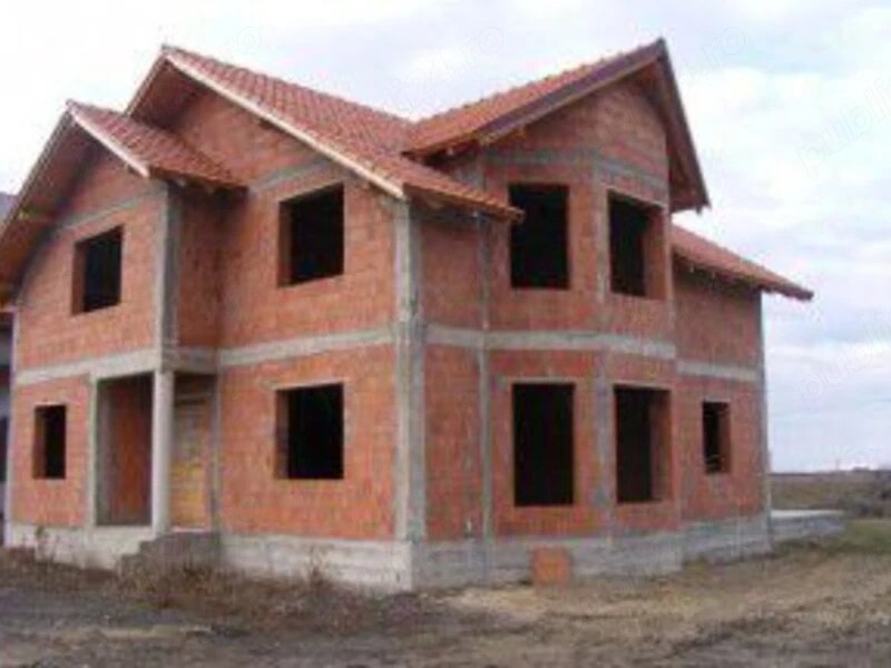 Echipă constructori