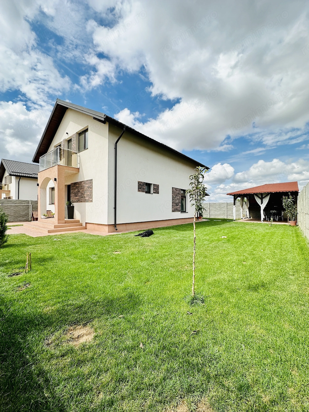 Casa 4 camere nouă Berceni - curte 410 mp - zonă liniștită