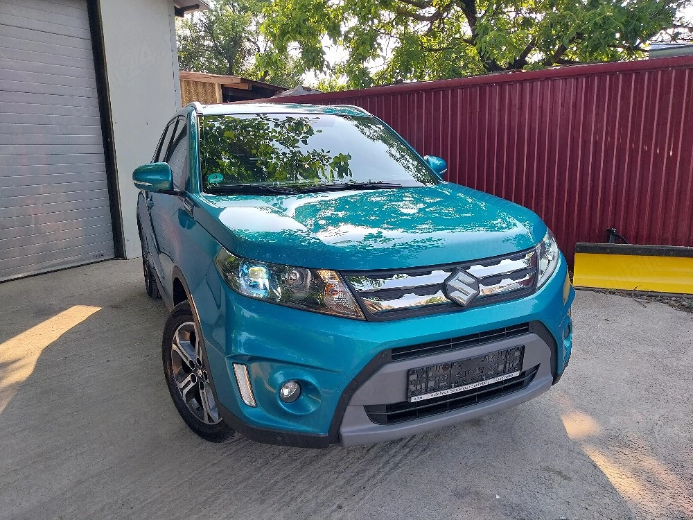 Suzuki Vitara an 2016 motor aspirat 1.6 benzina, 4 4decuplabil