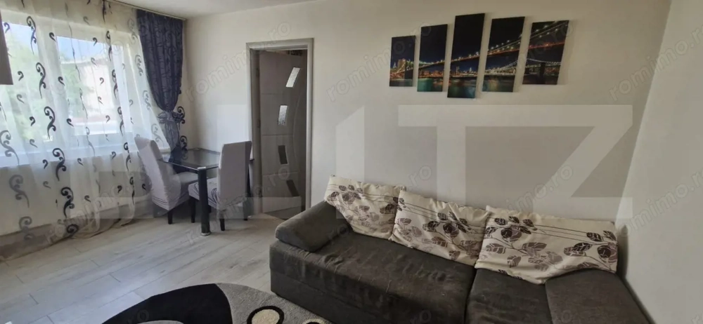 Apartament 2 camere, 31 mp, etaj 3, zona Târgoviște - Micro 9 