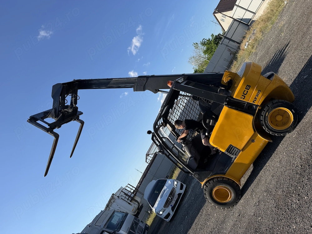 Vand stivuitor , incarcator telescopic JCB TLT 30D