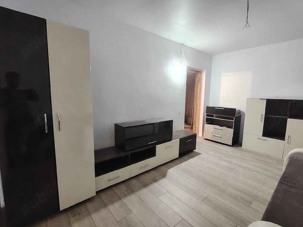 Apartament 2 camere cf 1 decomandat 
