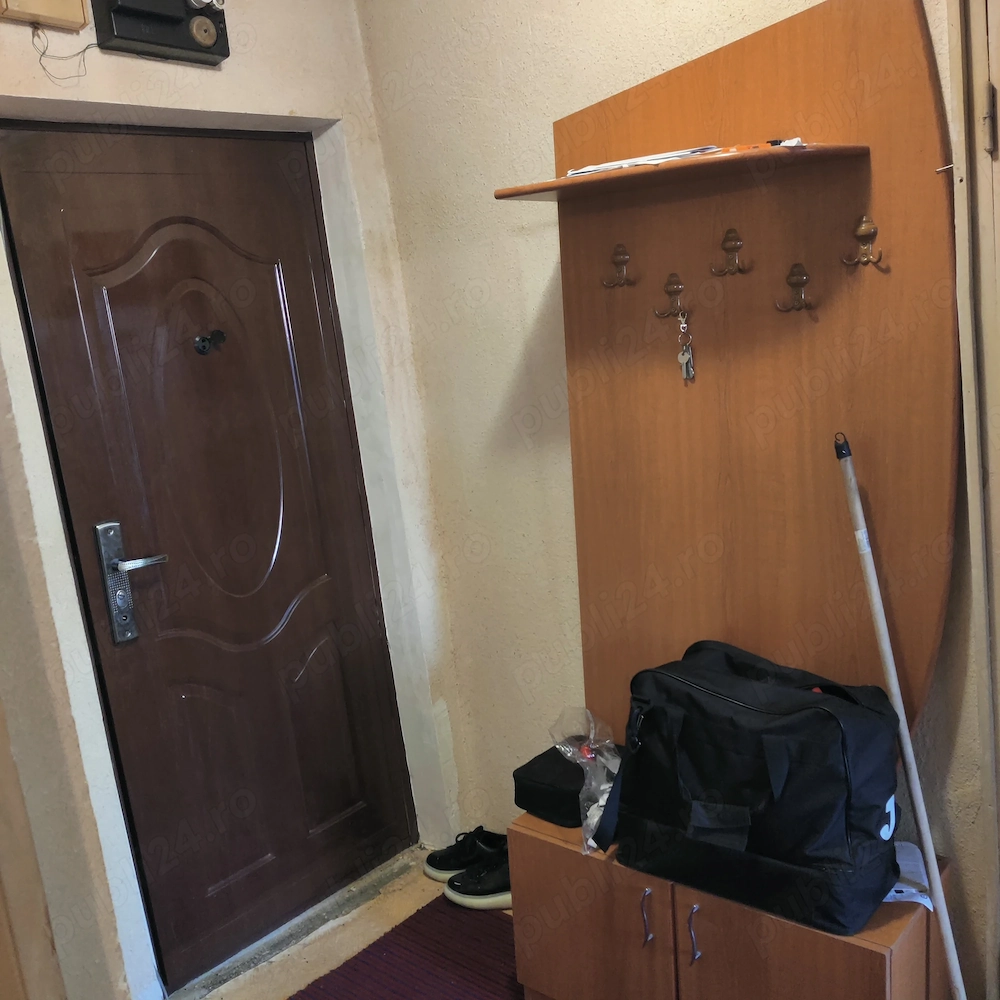 Apartament 2 camere de vanzare