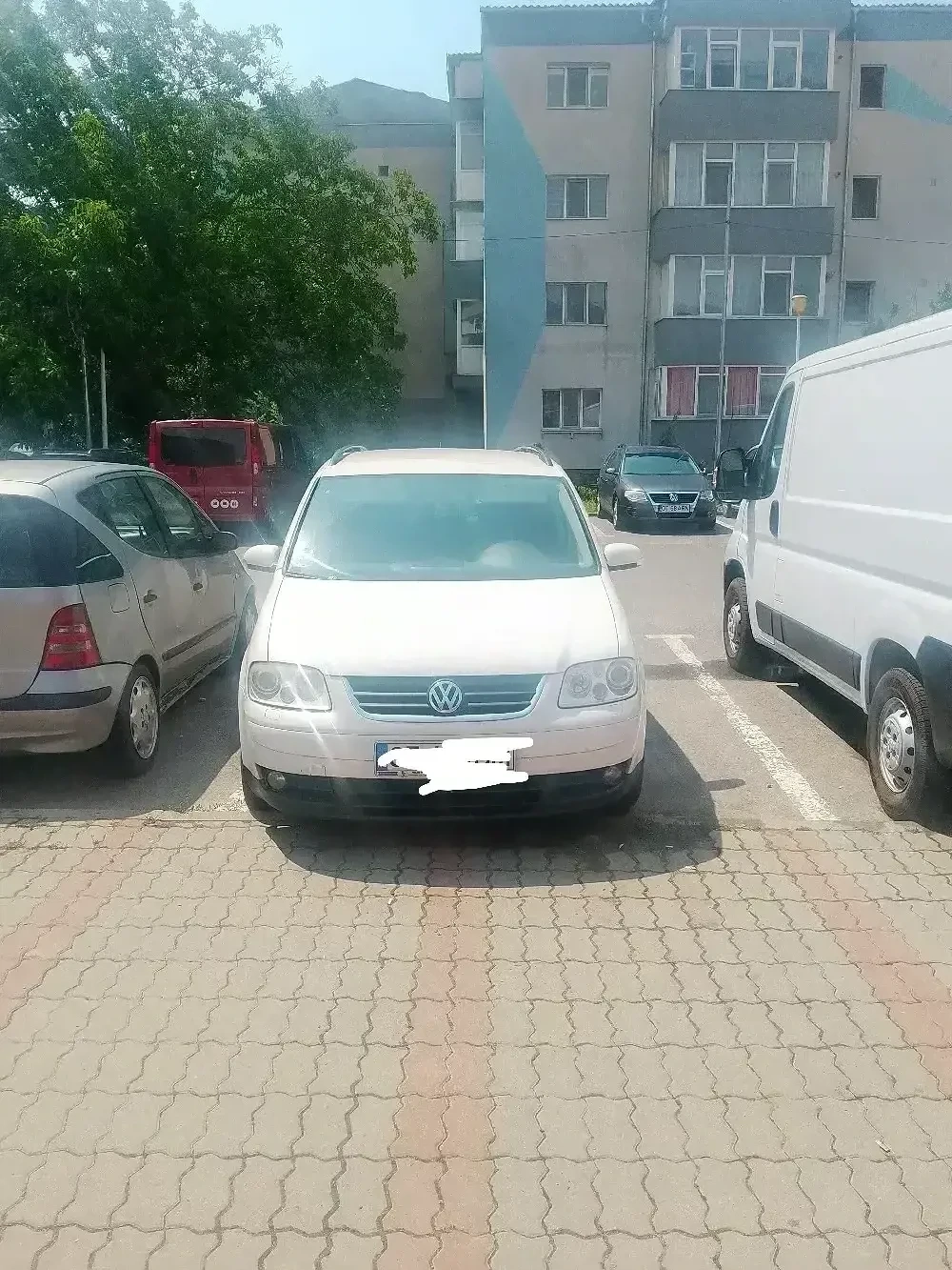 volkswagen Touran  2l  , 170 cai