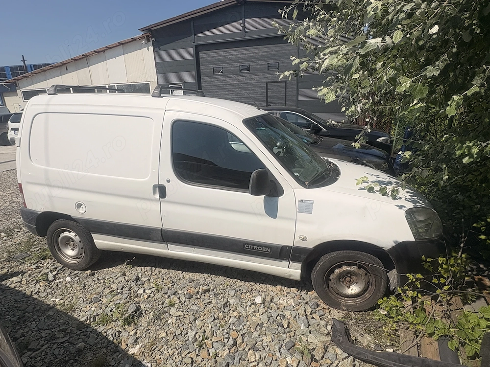 Vând pentru piese Citro n Berlingo 1.6 an 2008