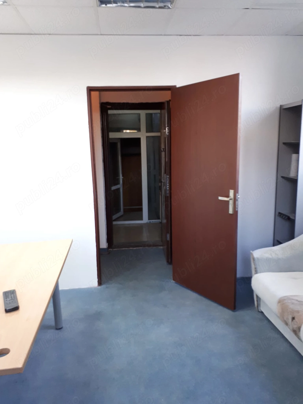 Închiriez spațiu de de birouri de 104 mp în Bd Basarabia 250