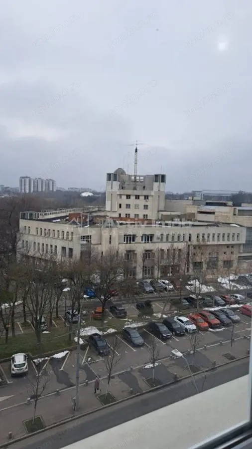 Inchiriere Apartament 2 camere Tineretului cu loc de parcare