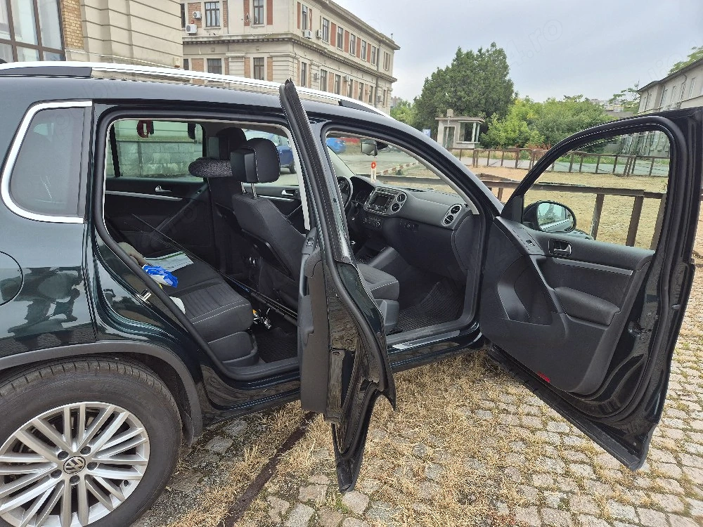 wv tiguan cup