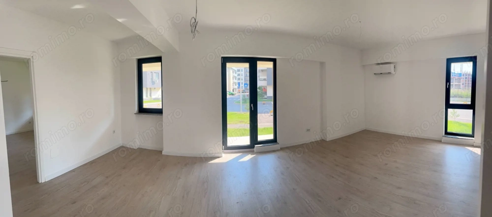 3 CAMERE NEMOBILAT | PARCARE | REZIDENTA SAU OFFICE | PIPERA | IVORY