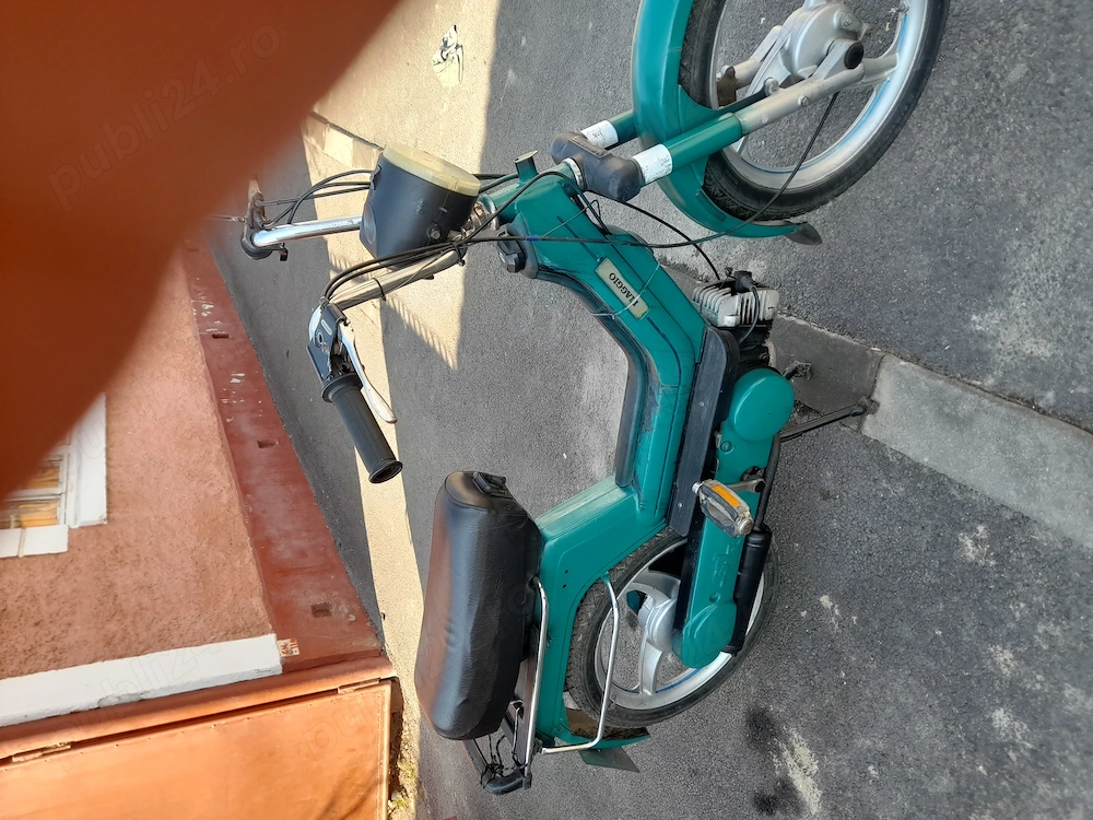 Piaggio Si Mix în Brașov, loc. Codlea 1500 de lei.  