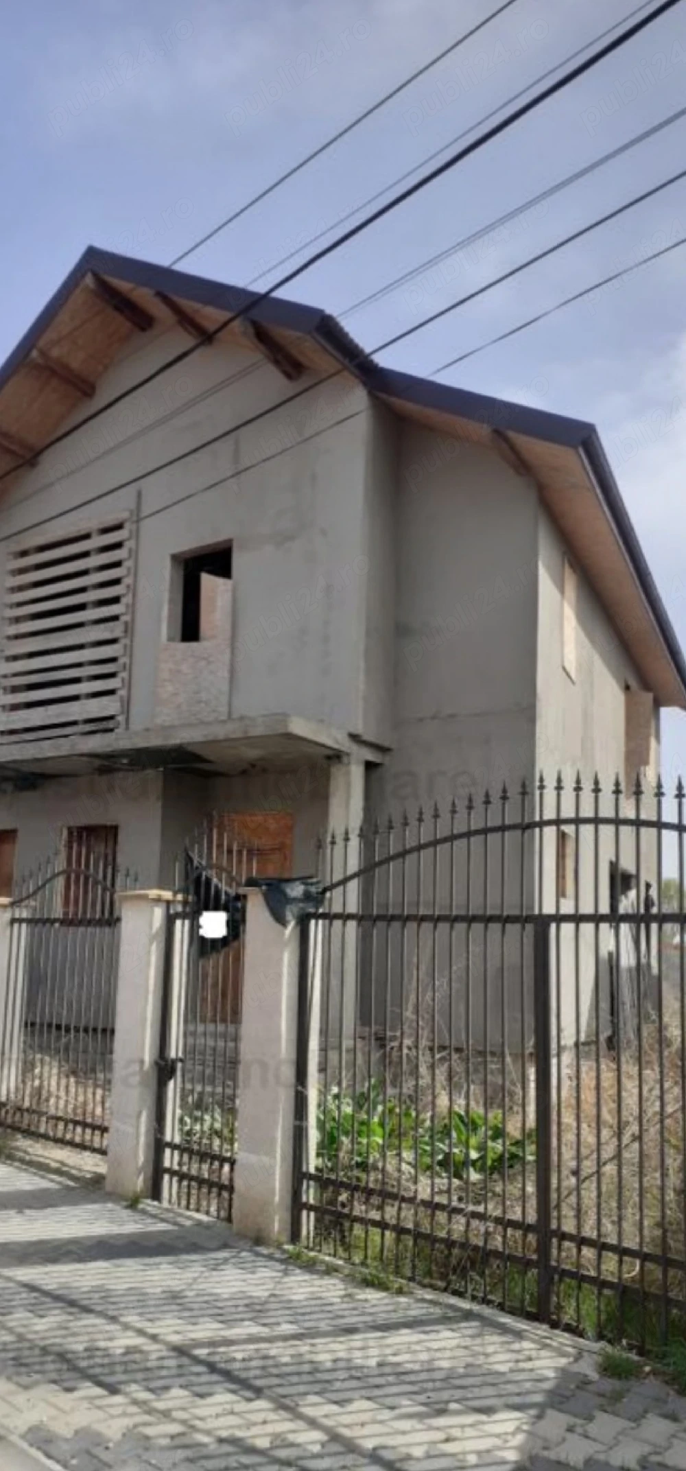 Casă la roșu de vânzare cu curte generoasă, Cazasu Nou ,Brăila - 375 mp teren!