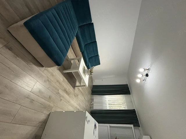 Inchiriez apartament cu 2 camere perioada lunga