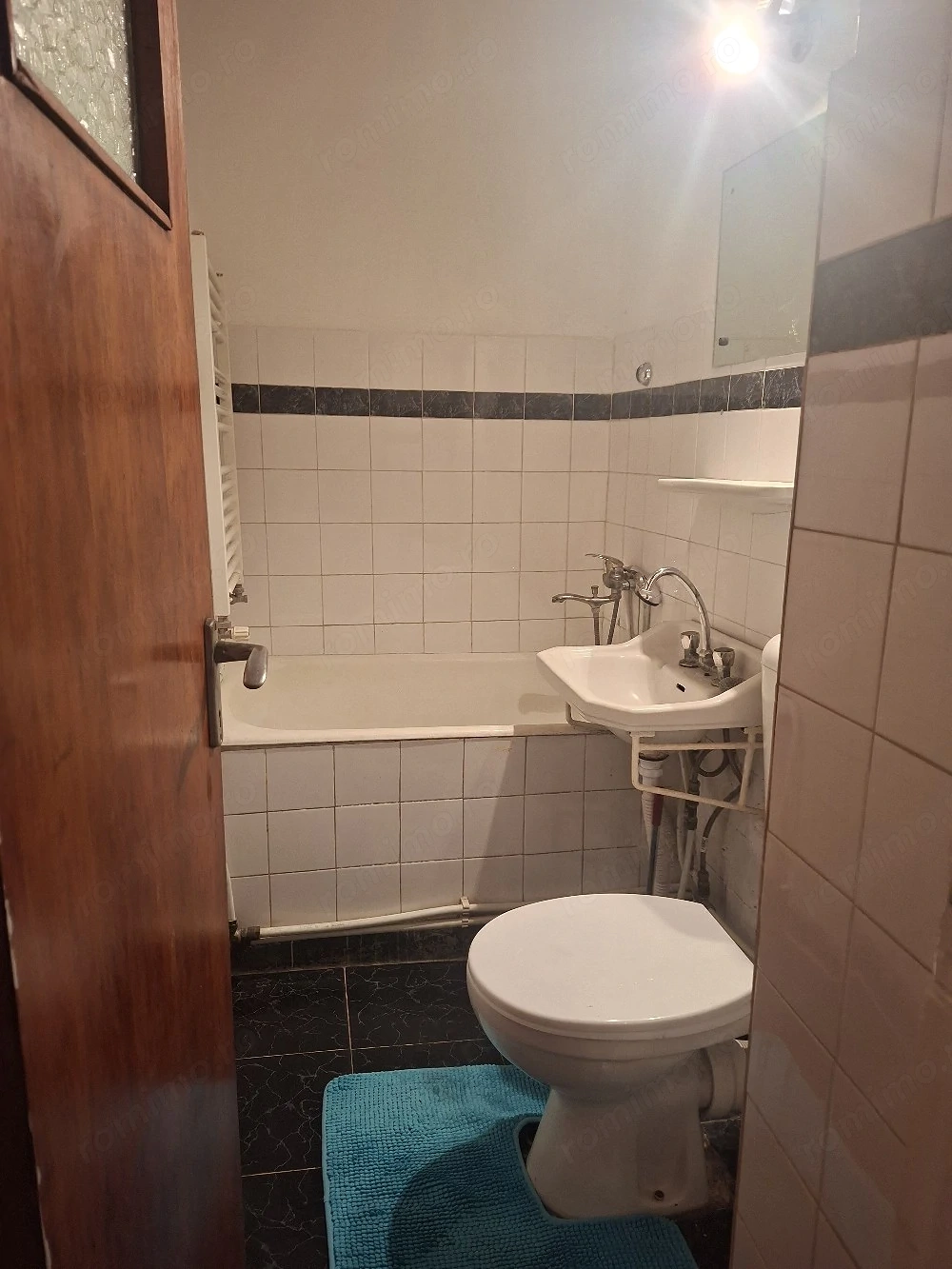 Inchiriez apartament 2 camere
