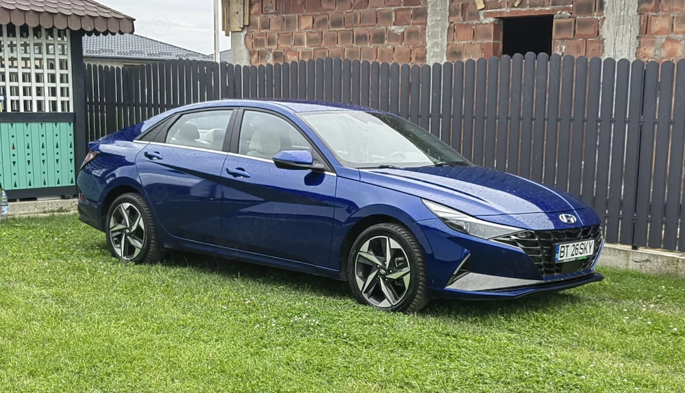 Hyundai elantra 2021 - unic proprietar, km reali, fara daune, revizii la zi. pret negociabil