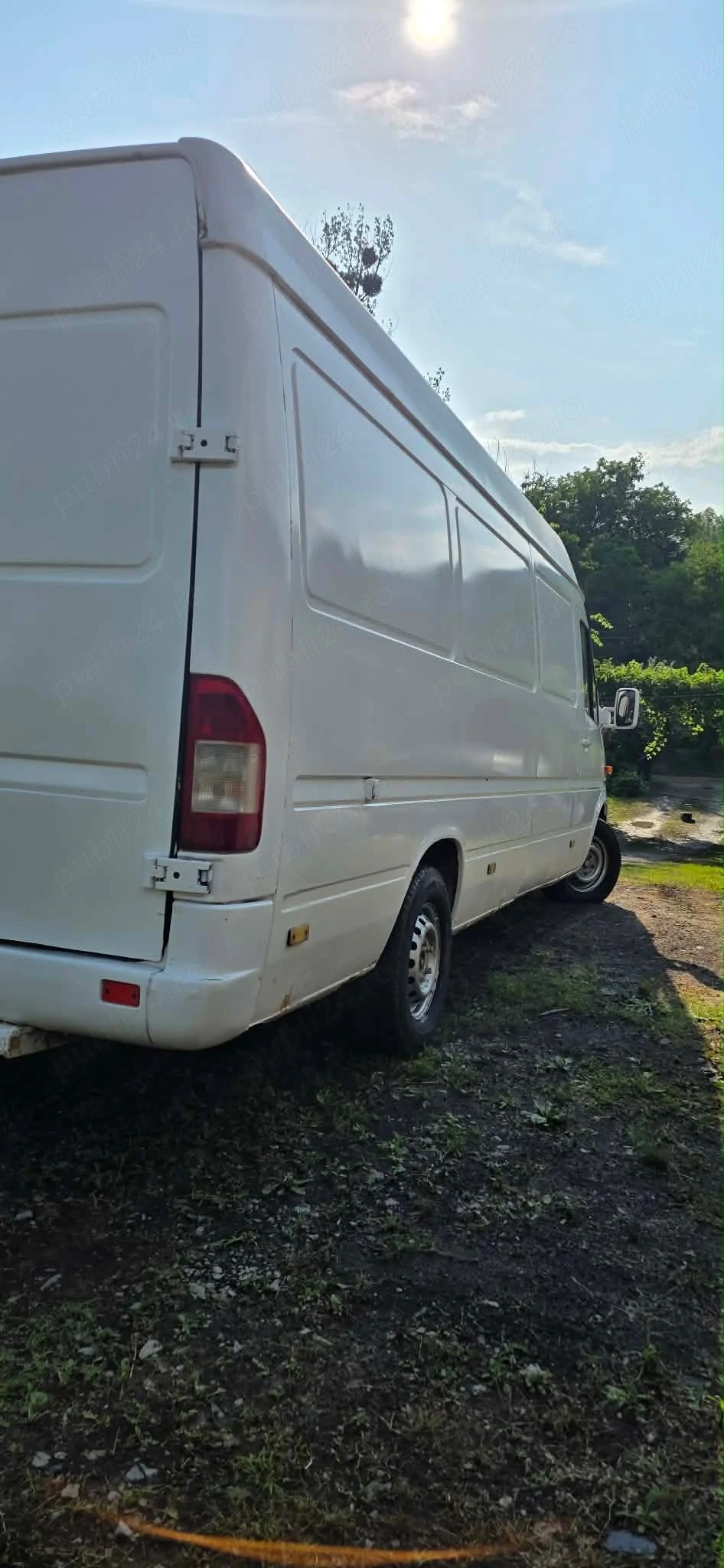 Mercedes Benz Sprinter