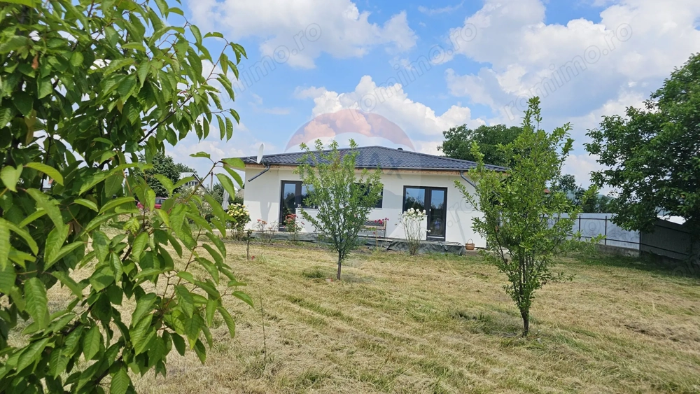 Casă / Vilă cu 5 camere de vânzare