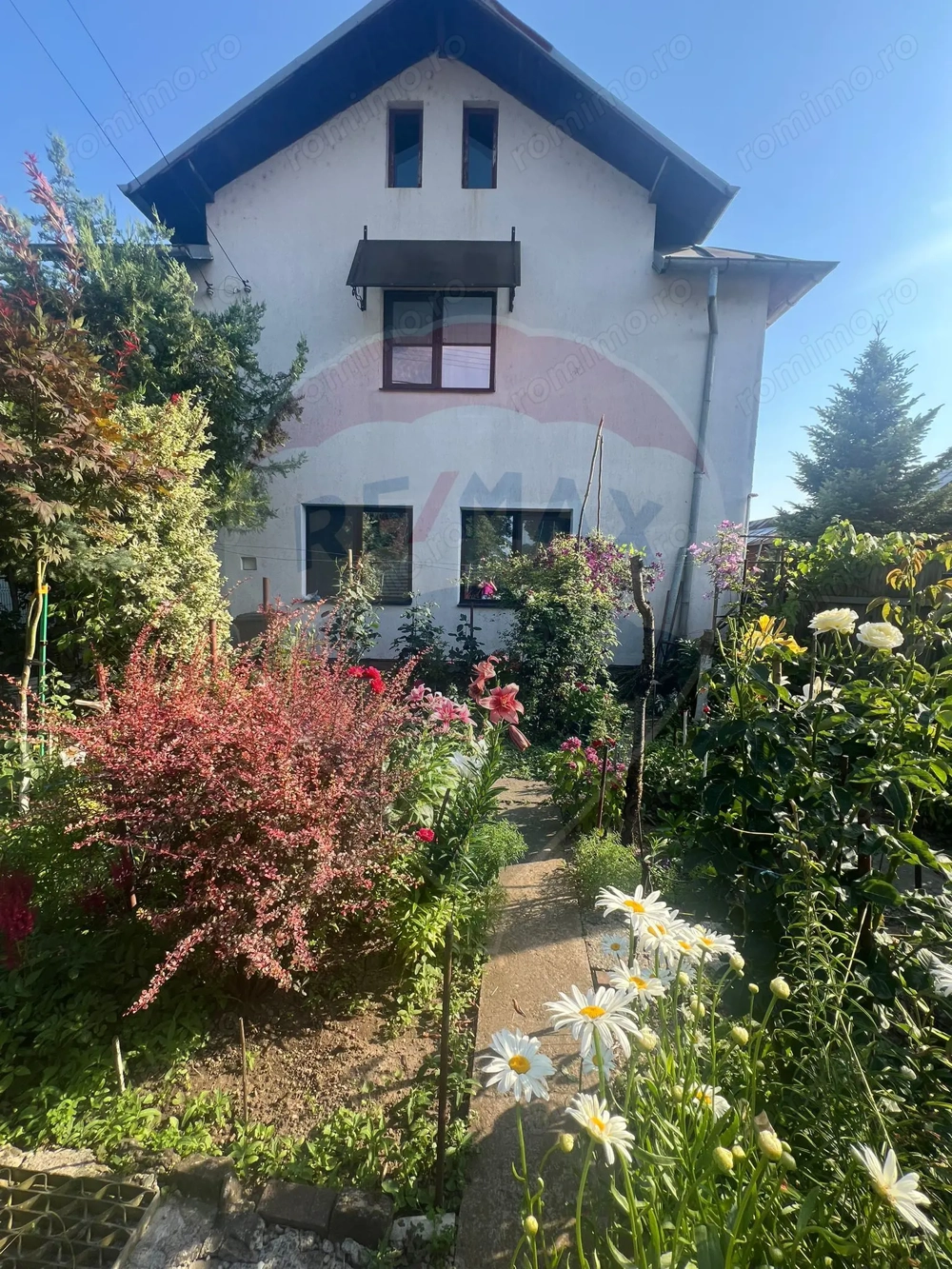 Vilă 6 camere, Păulești — vis-a-vis de parc, langa padure