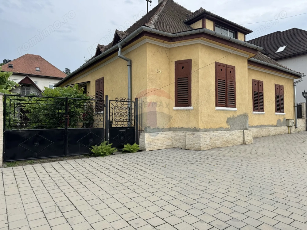 Casă superbă pe str. Hermann Oberth