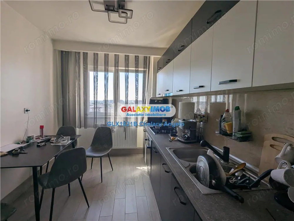 Calea Rahovei ap 3 cam decomandat,suprafata 69,50 mp renovat ,an 1986