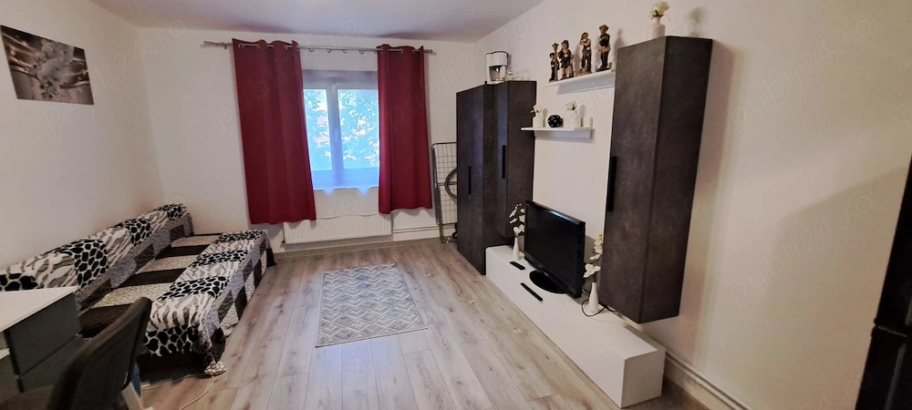 Proprietar închiriez apartament 1 camera, suprafata 23 mp, situat in Complexul Studentesc Mehadia