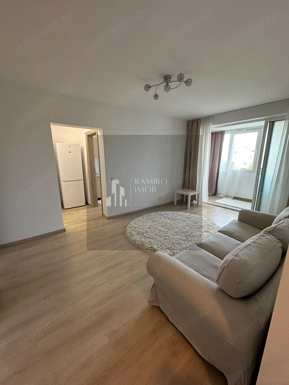 Apartament 2 camere renovat total Sos Giurgiului/Piata Progresul