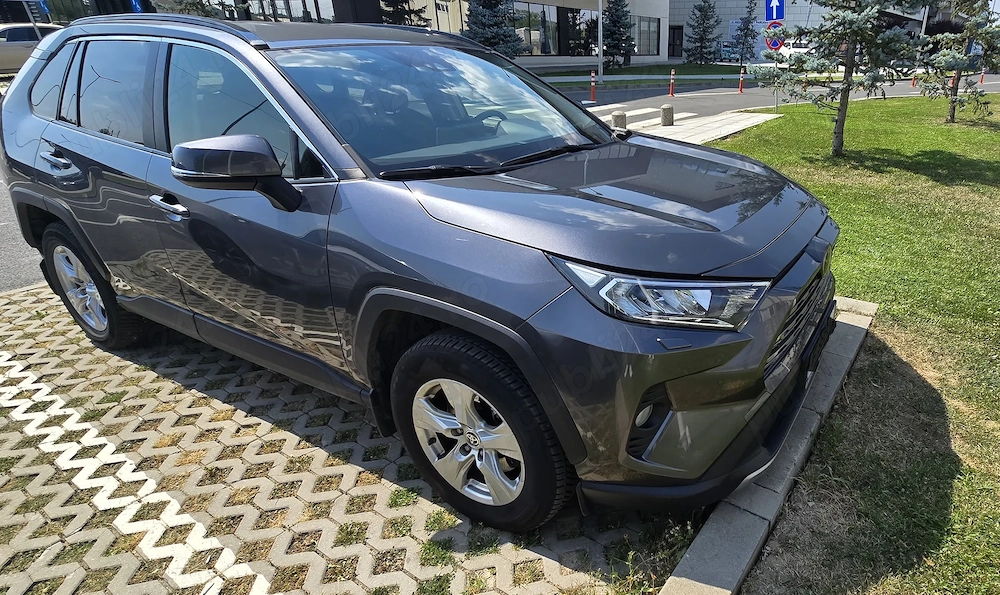 Toyota RAV4 2.0P CVT AWD Dynamic