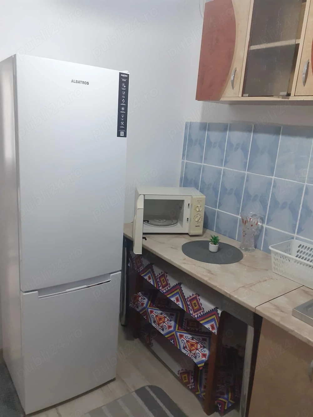 Inchiriere Camera camin