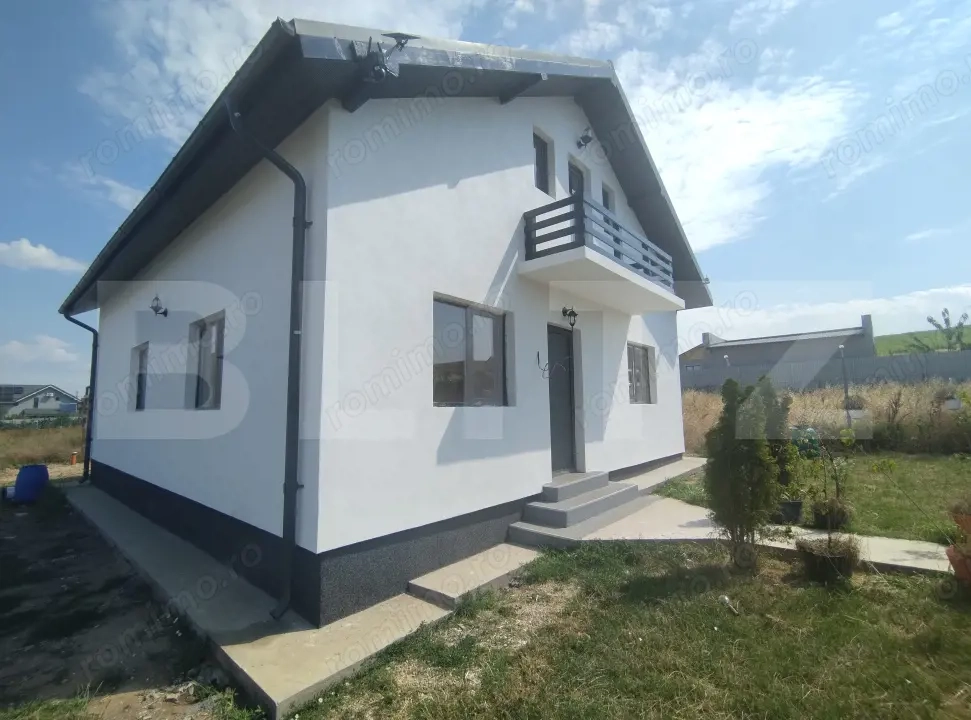 Casa P în Șimnicu de Sus, 3 camere, 71 mp utili, teren 324 mp