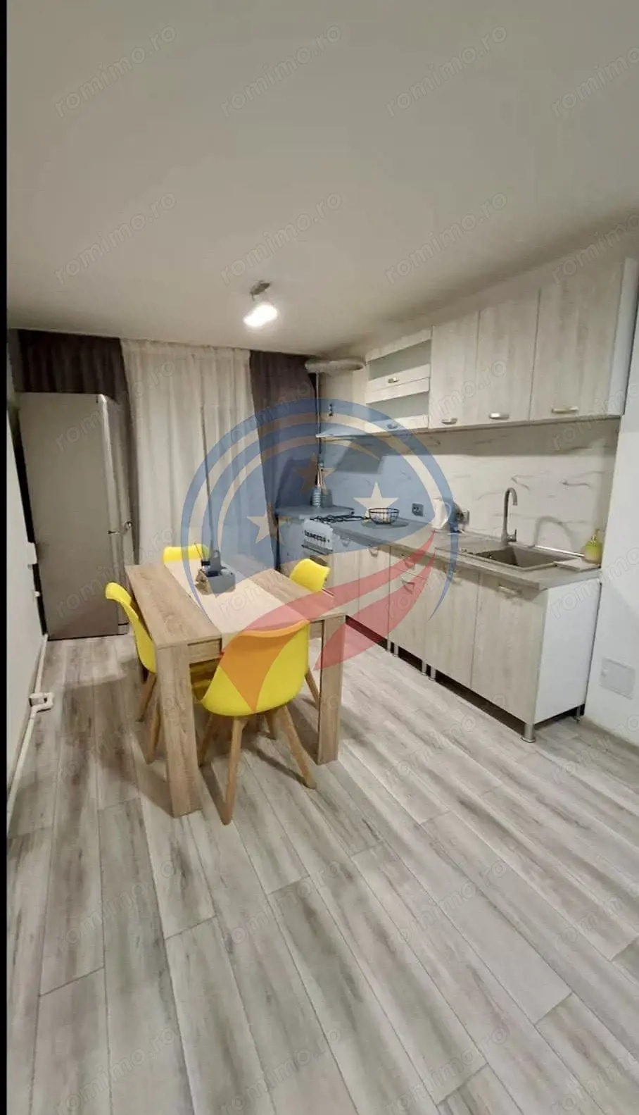 Apartament 3 camere decomandate | Etaj 1 | Zona Ciuperca – 1 Mai