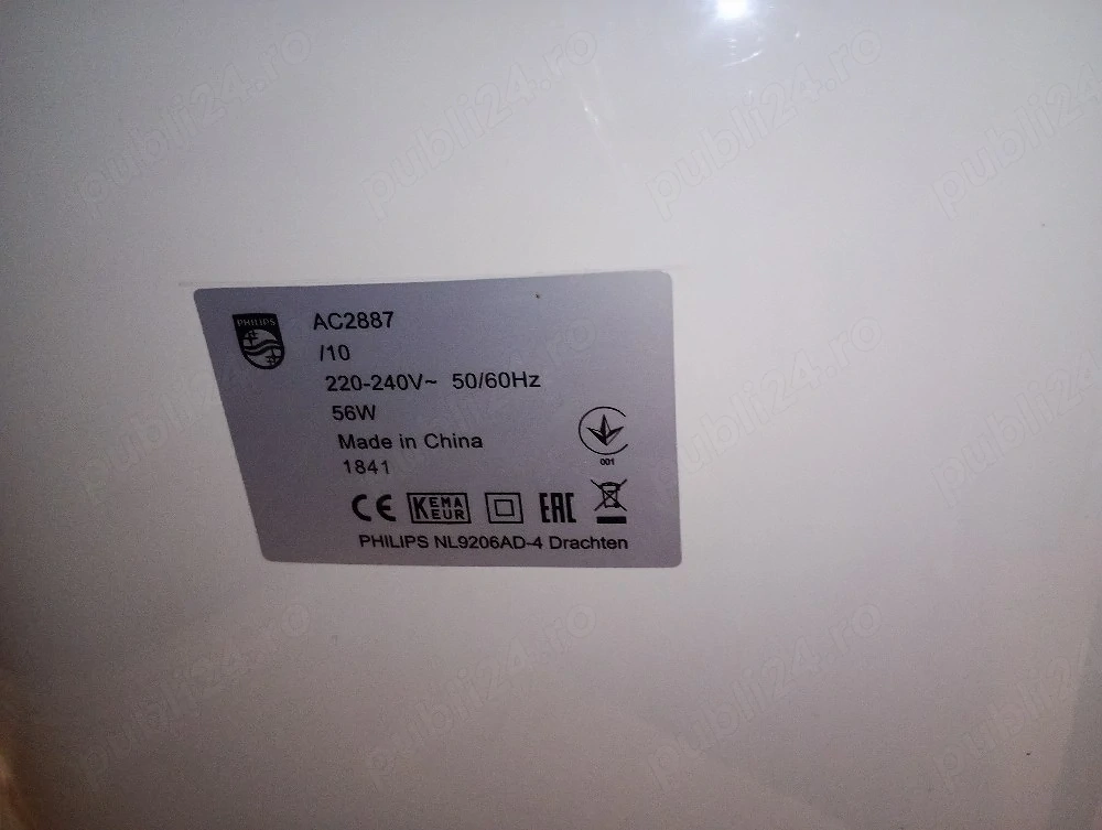 Purificator aer Philips cu filtre noi ,foarte putin folosit 