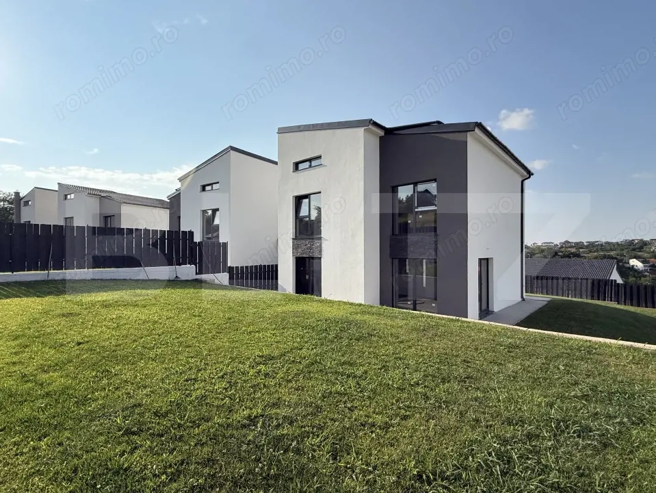 Duplex Premium de vanzare, la doar 5 min de mers pana la Mega Image Dezmir!