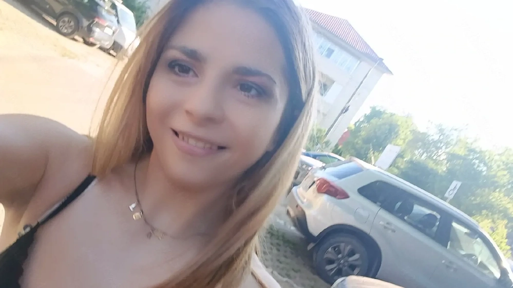 Caut un loc de munca.Va rog daca nu doriti ceva serios nu sunati.Rog seriozitate.Fara anunturi fake.