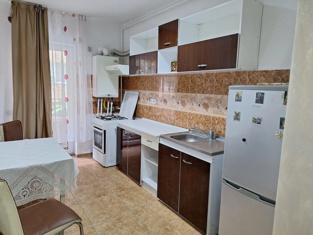 Vând apartament 59 mp Florești 2 camere decomandate 