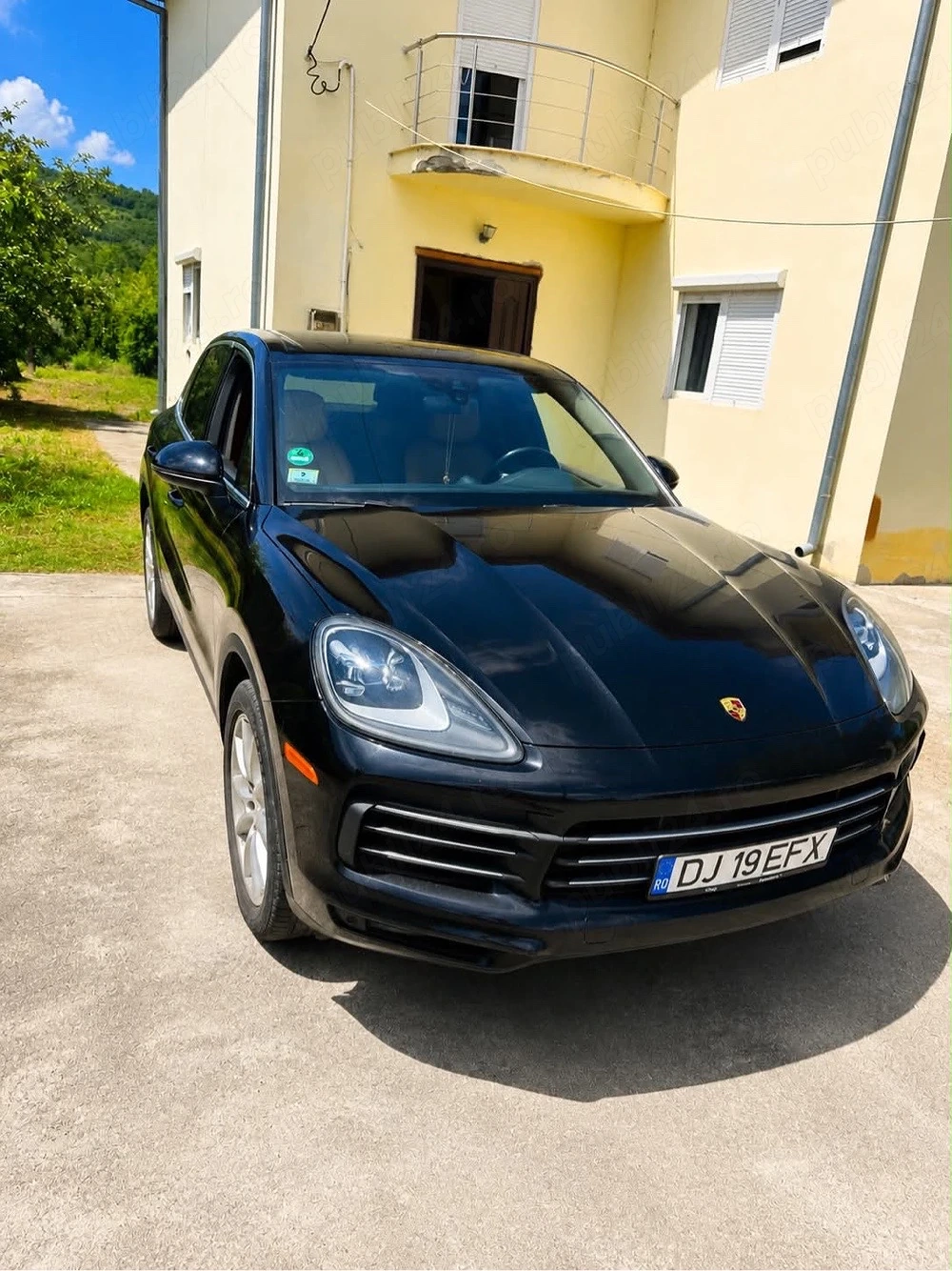 Porsche cayenne