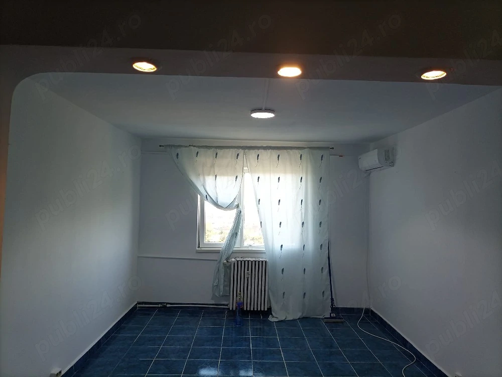 Vând garsonieră 36.500 E