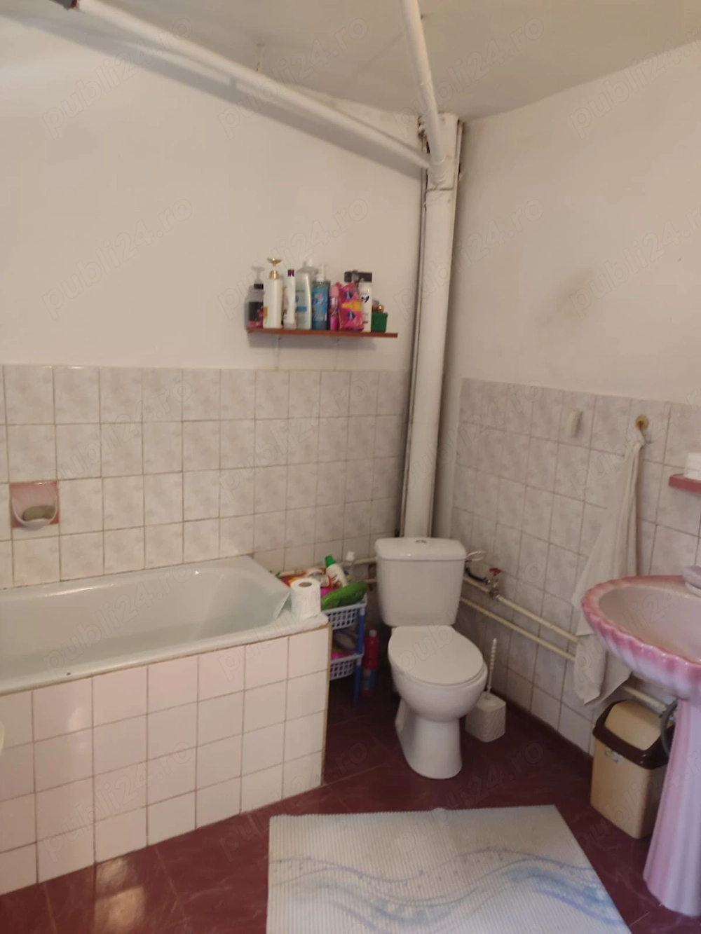 2camere de inchiriat