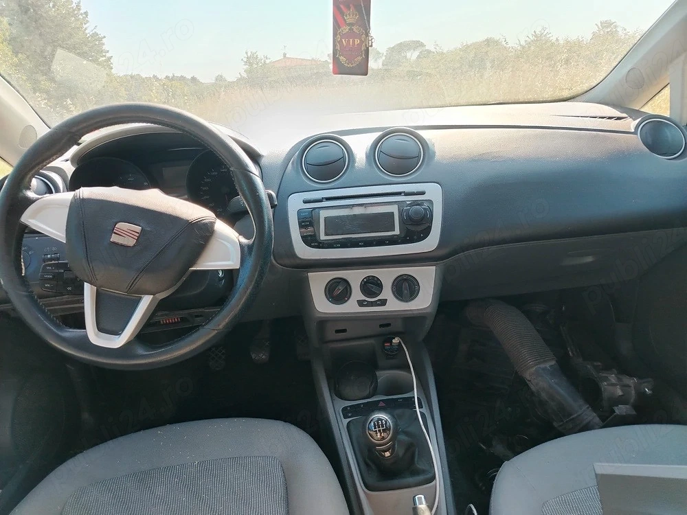 Dezmembrez Seat Ibiza 2010 tdi 1,4 diesel