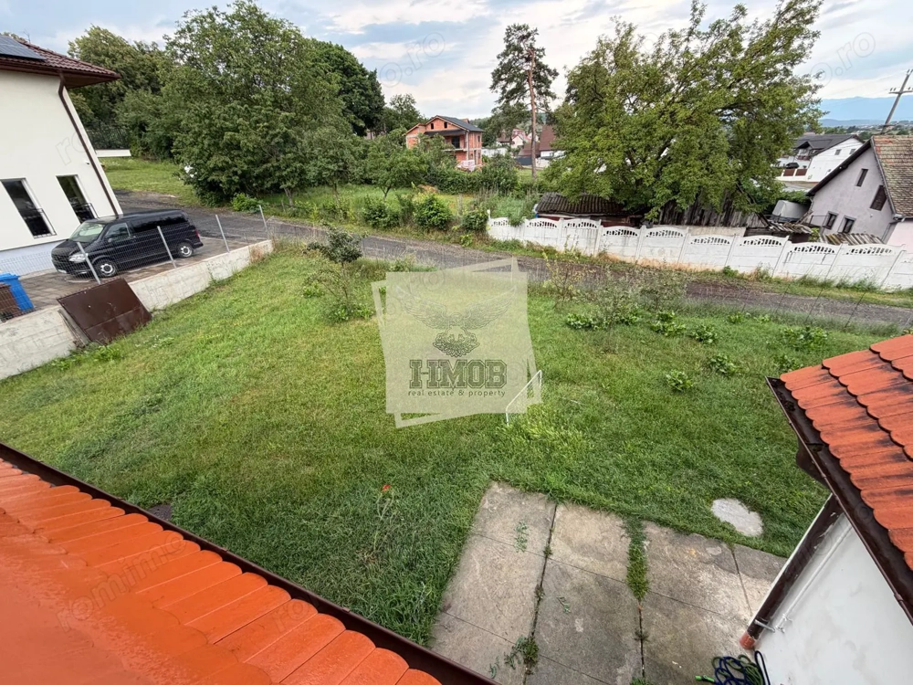 Casa cu 6 camere 2 bai si 1030 mp teren in Viile Sibiului