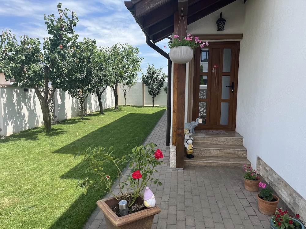 Vând casă în Giroc direct de la proprietar 