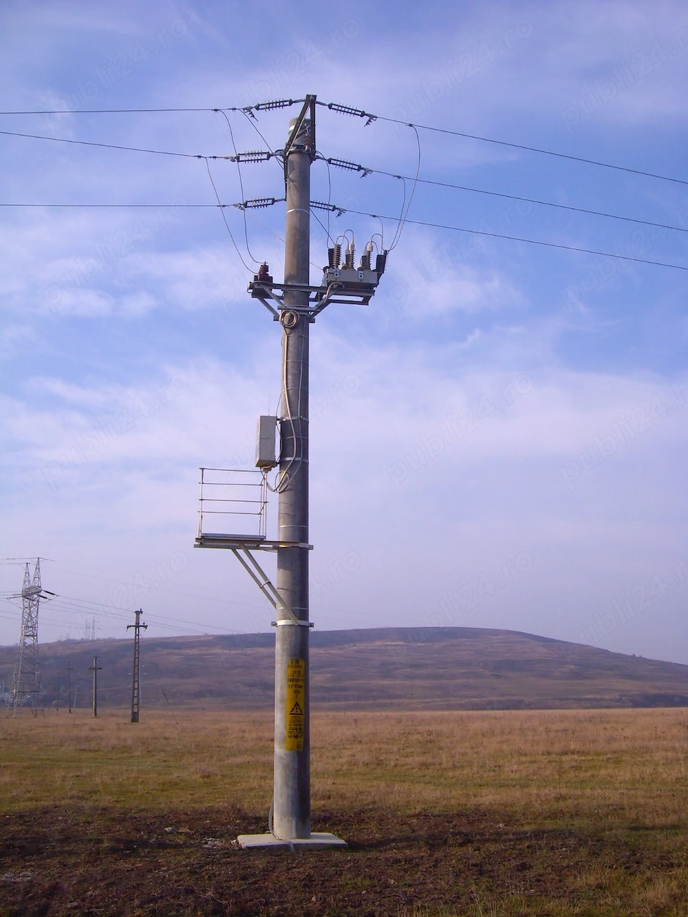 SC angajeaza electricieni pentru retele electrice in judetul Iasi
